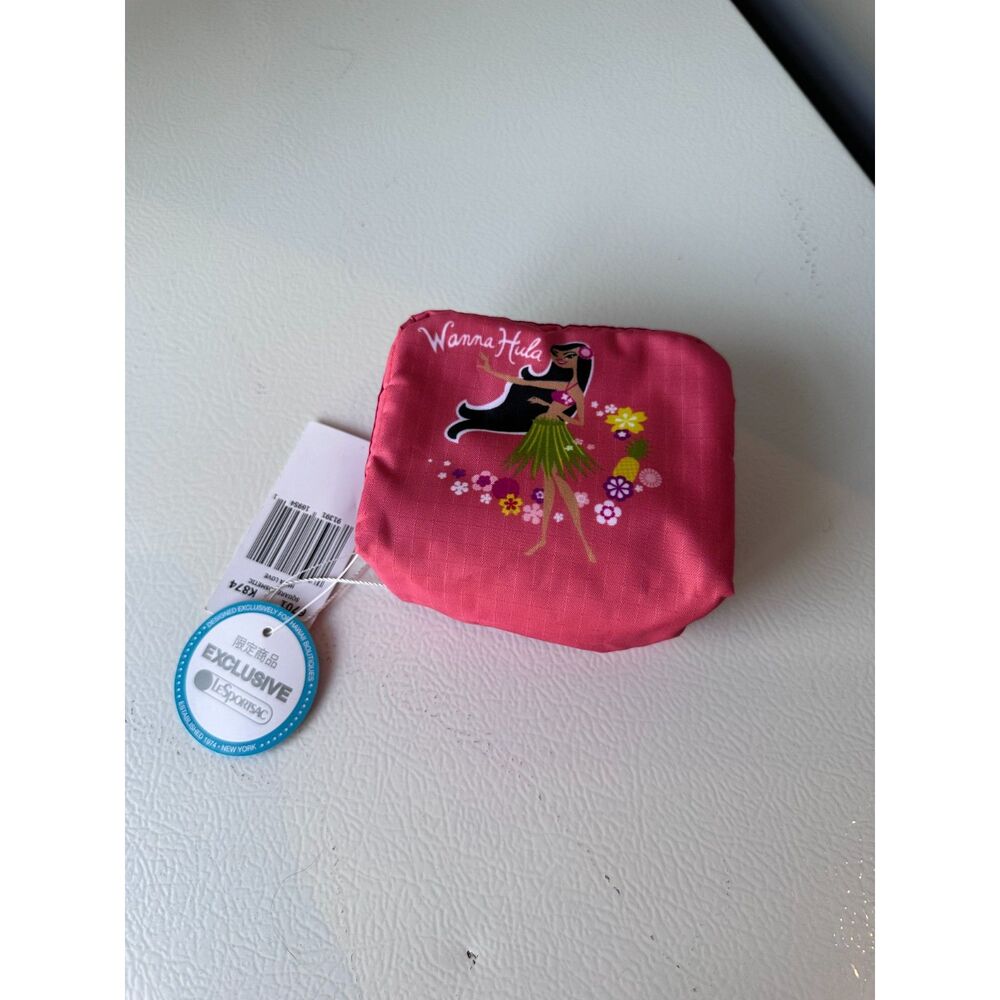 NWT LeSportsac Hawaii Exclusive Hula Love Square Cosmetic Bag Pouch 6701 K874